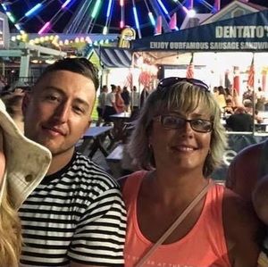 Meet your Posher, Taylor